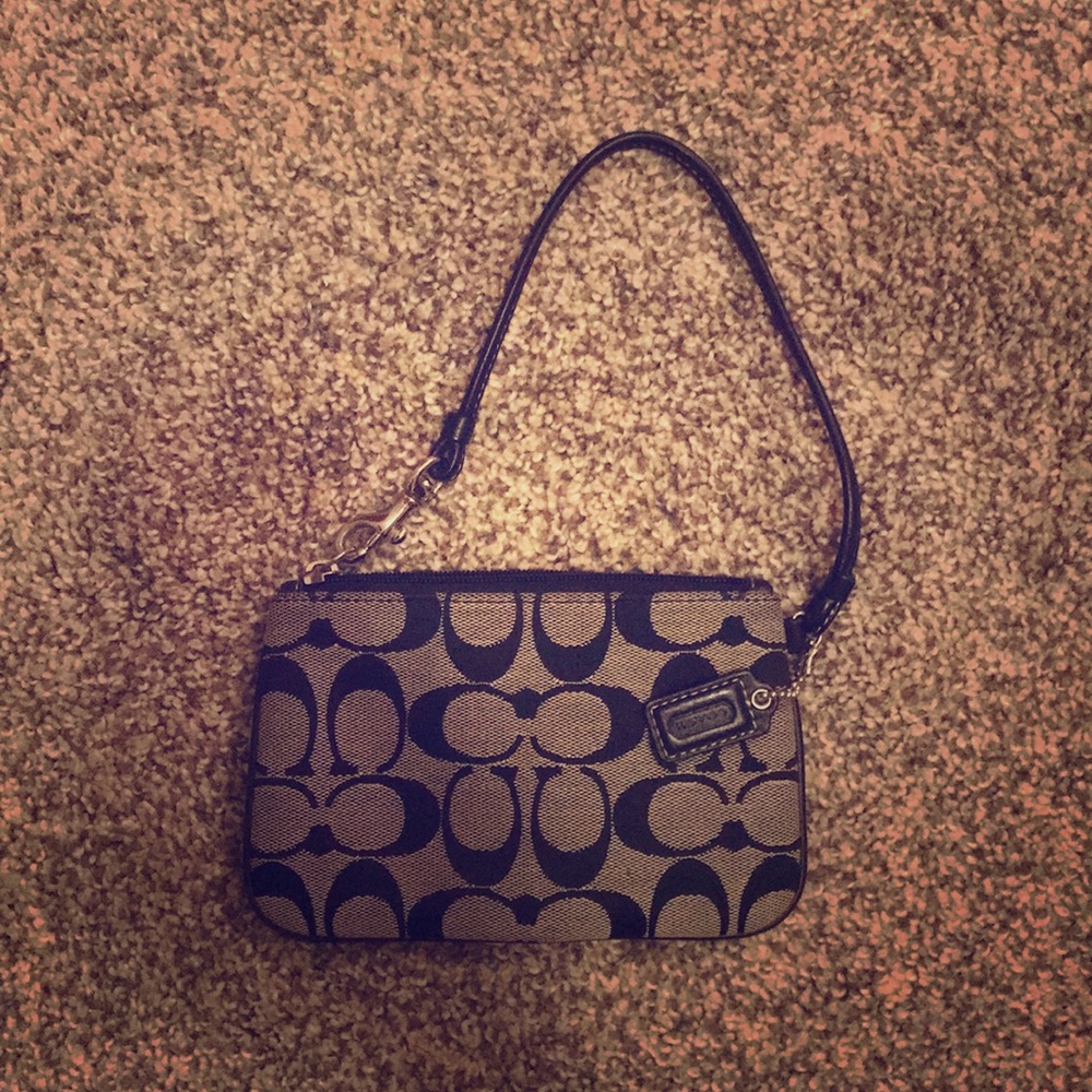 Coach Wristlet - Black